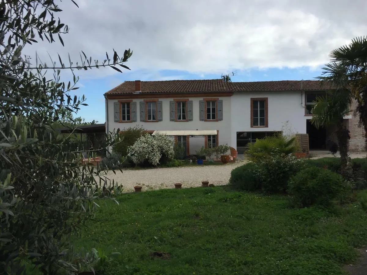 Domaine en castanet Bed and Breakfast Caraman